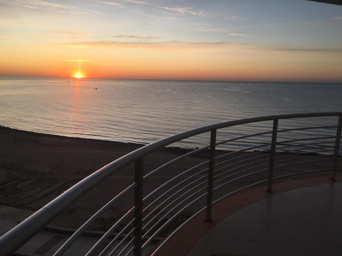 Apartmán Atico Playa Muchavista - El Campello Alicante Exteriér fotografie